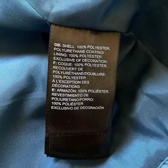 The North Face Women’s Printed Resolve 2 Rain Jacket - Picture 9 of 10